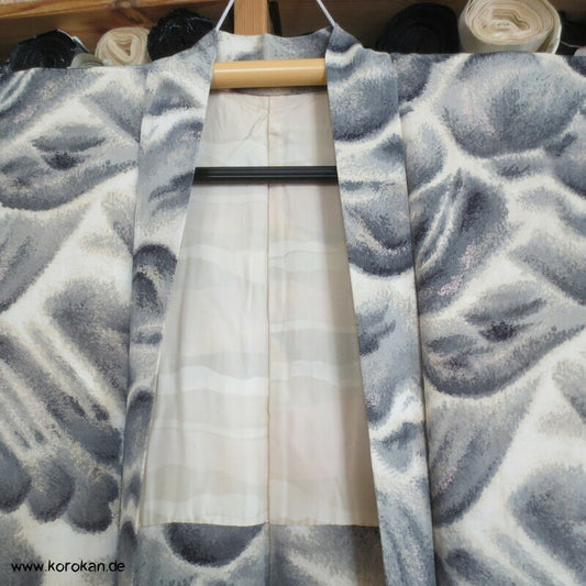 Wolkenwellen Seidencrepe Haori