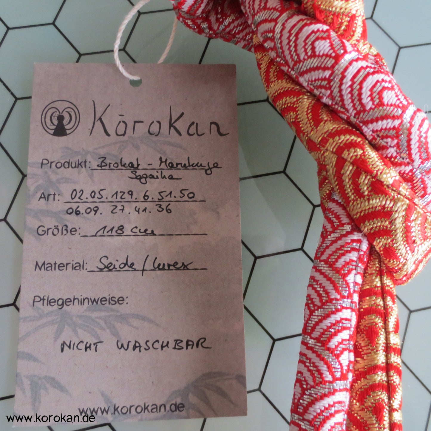 Marukuge, hellrote Seide mit Gold- und Silberlurex, Vintage