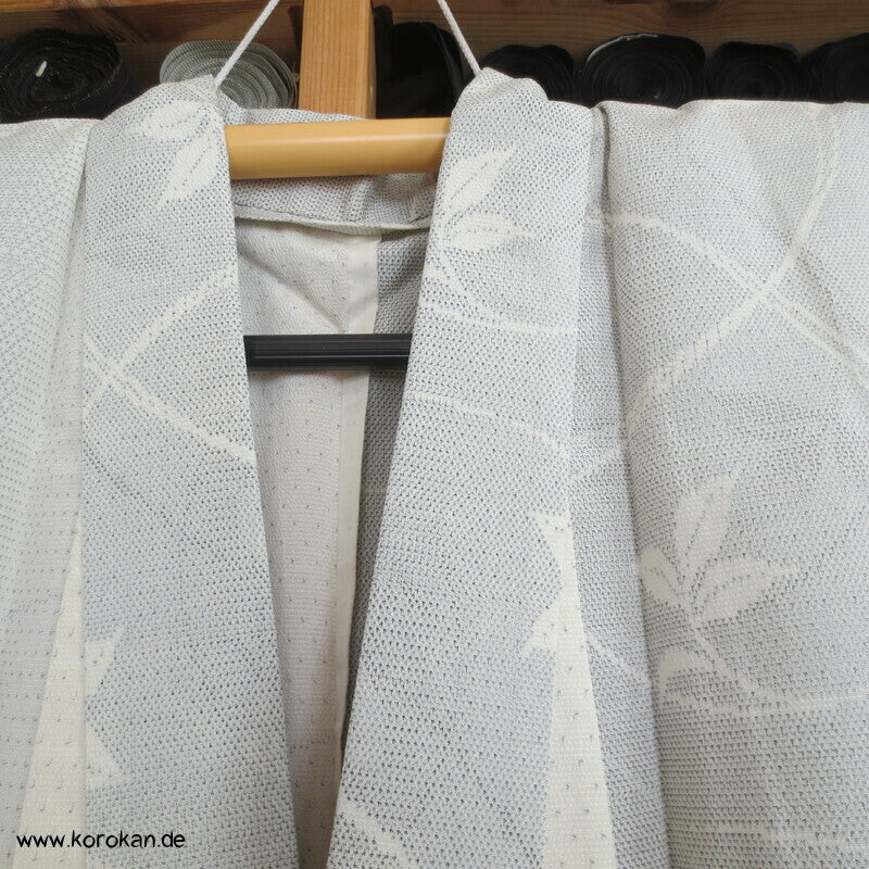 japanischer Kasuri Arabesken in Crepe Georgette Tsumugi Seiden Hitoe Kimono