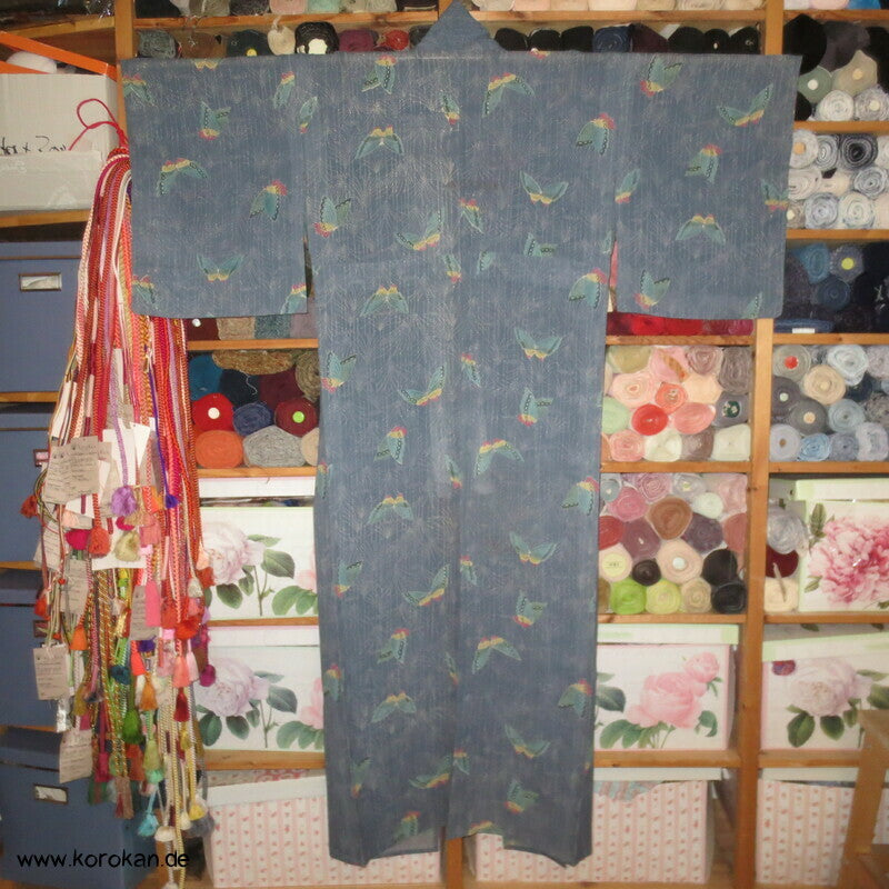 Schmetterlingsdruck Hitoe Kimono, Rho Seide