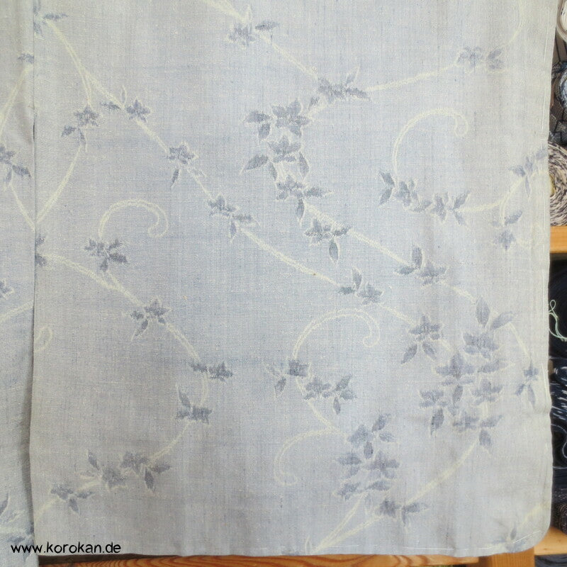 blasshellblau Arabesken Kasuri Tsumugi Kimono