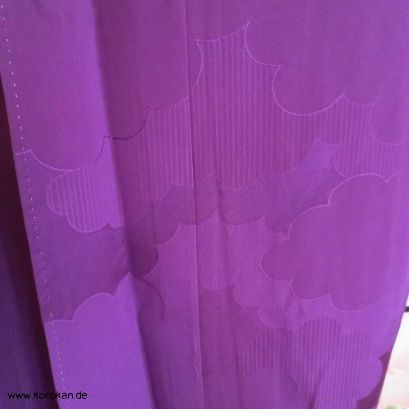 gewebte Wolken einfarbig violetter Seidendamast Iromuji - Kimono
