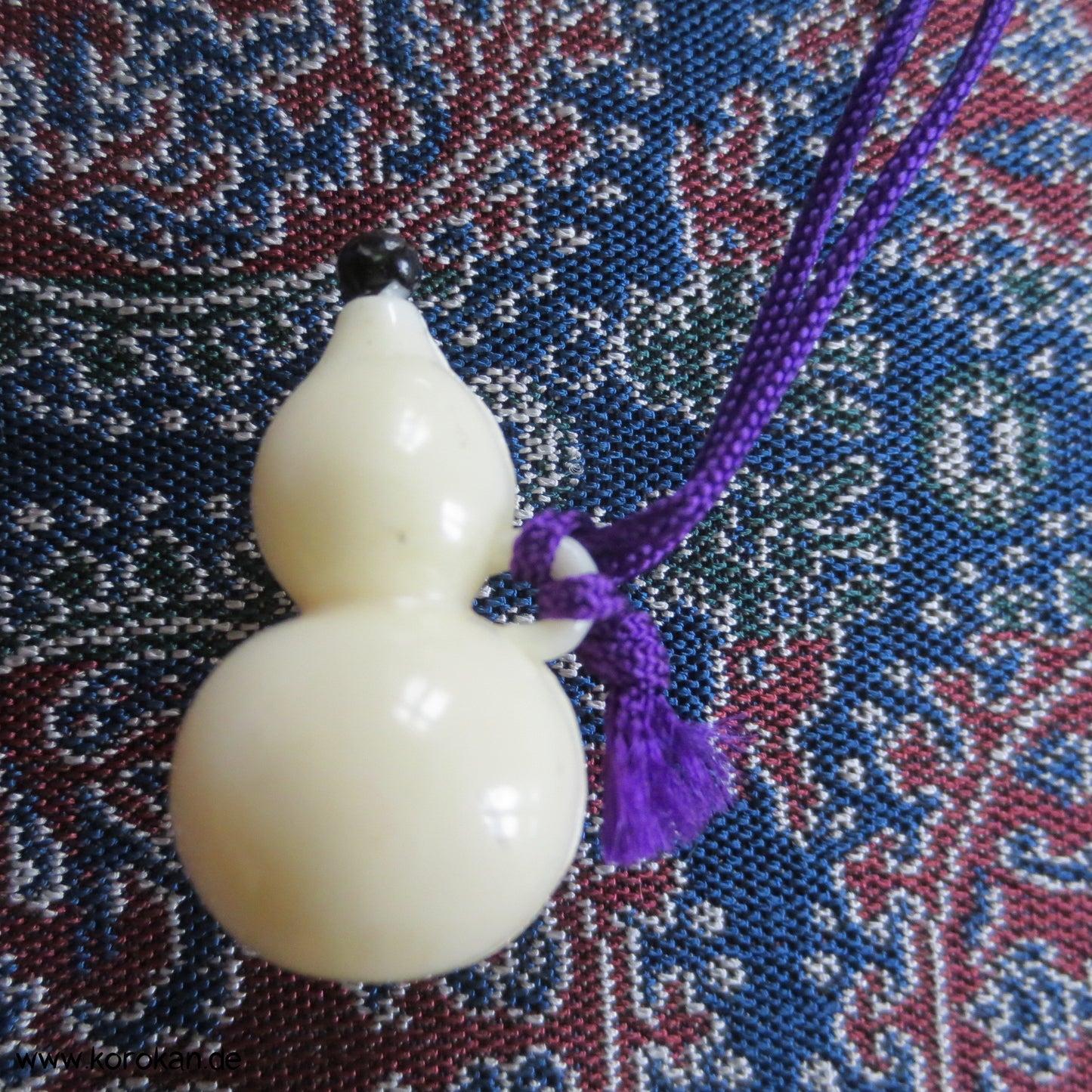 Obi ohne Schleife, mit Tasche und Netsuke