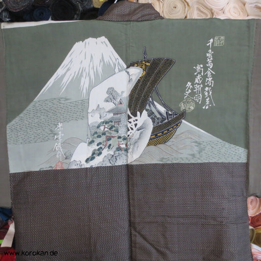 Fuji San, Boot Futter, Haori Jacke aus braunem Tsumugi