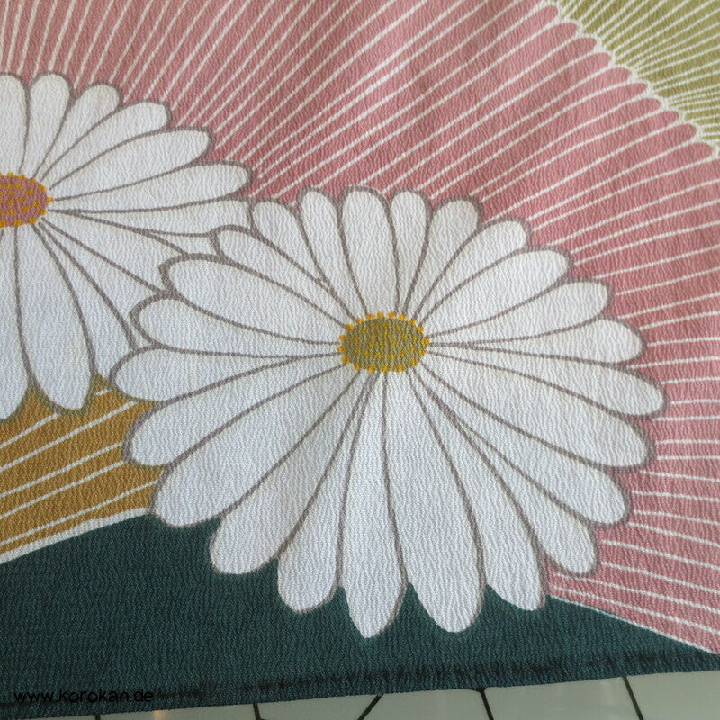 Furoshiki Japan Tragetuch, Fächer Chrysanthemen auf dunkelgrün