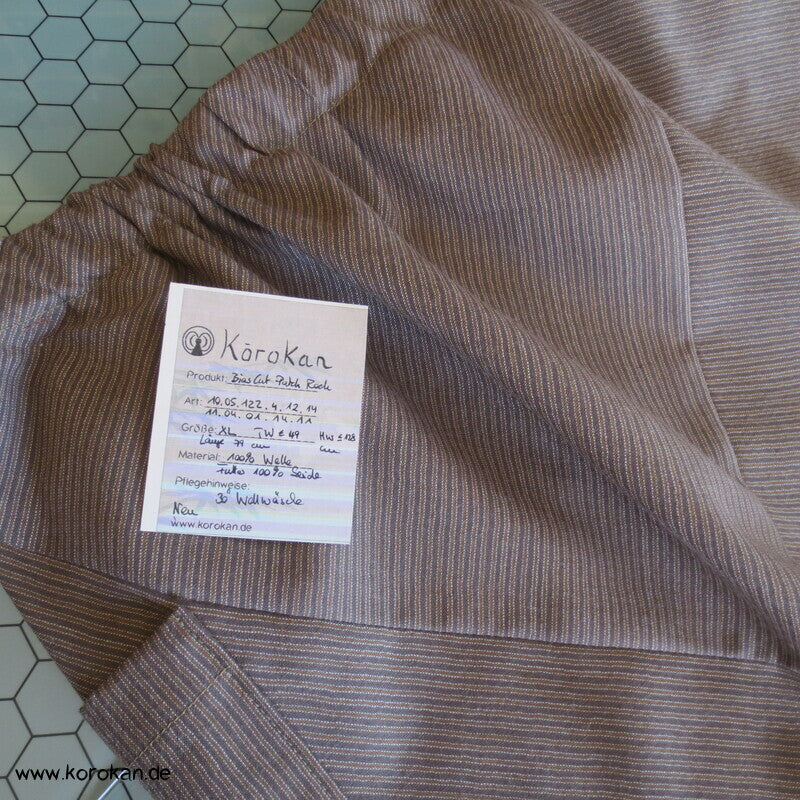 Woll Patchwork Bias Cut Rock