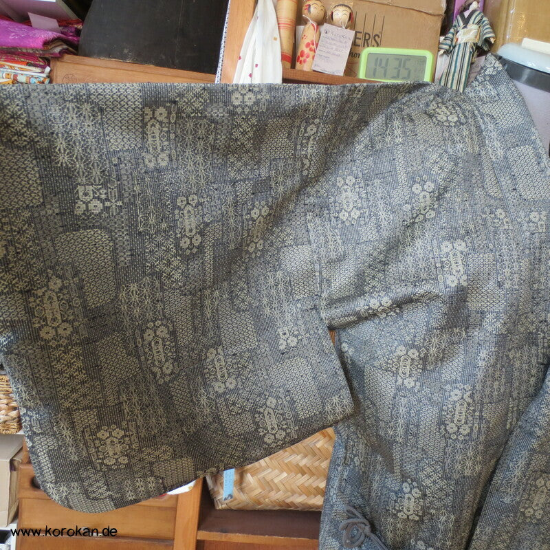 Dochugi Kimono Jacke, graubeiges Jacquard Mischgewebe