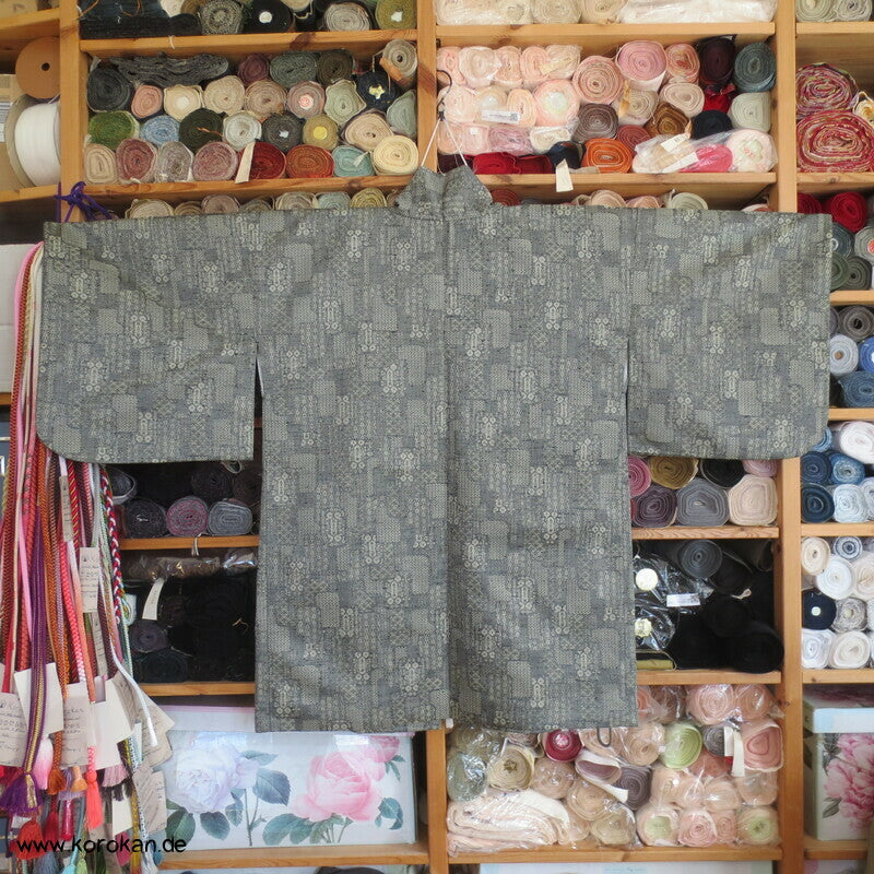 Dochugi Kimono Jacke, graubeiges Jacquard Mischgewebe