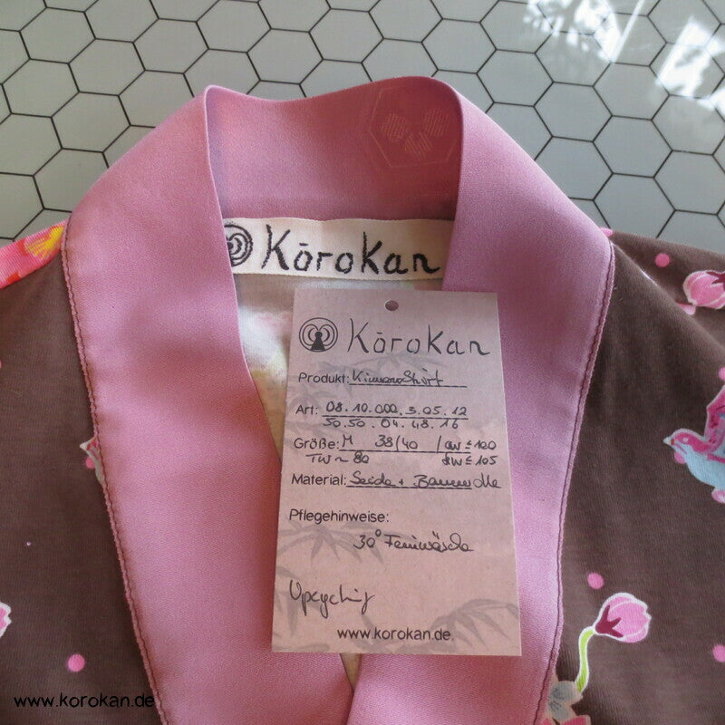 Kimonoshirt aus Stenzo Baumwolljersey Blumen, Vögel, kombiniert mit Seide