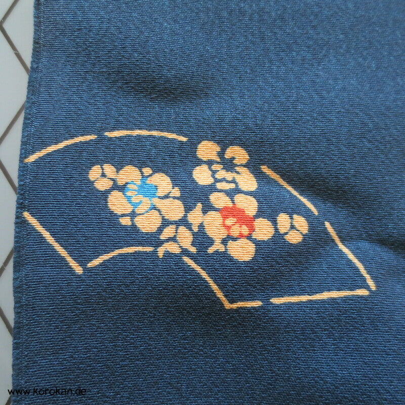 Musterfächer auf petrol Chirimen Kimono Seiden Crepe