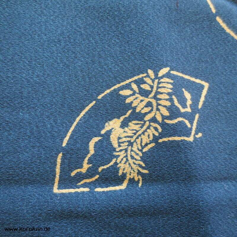 Musterfächer auf petrol Chirimen Kimono Seiden Crepe