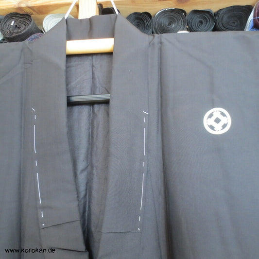 Montsuki 5 Igeta Mon Kimono