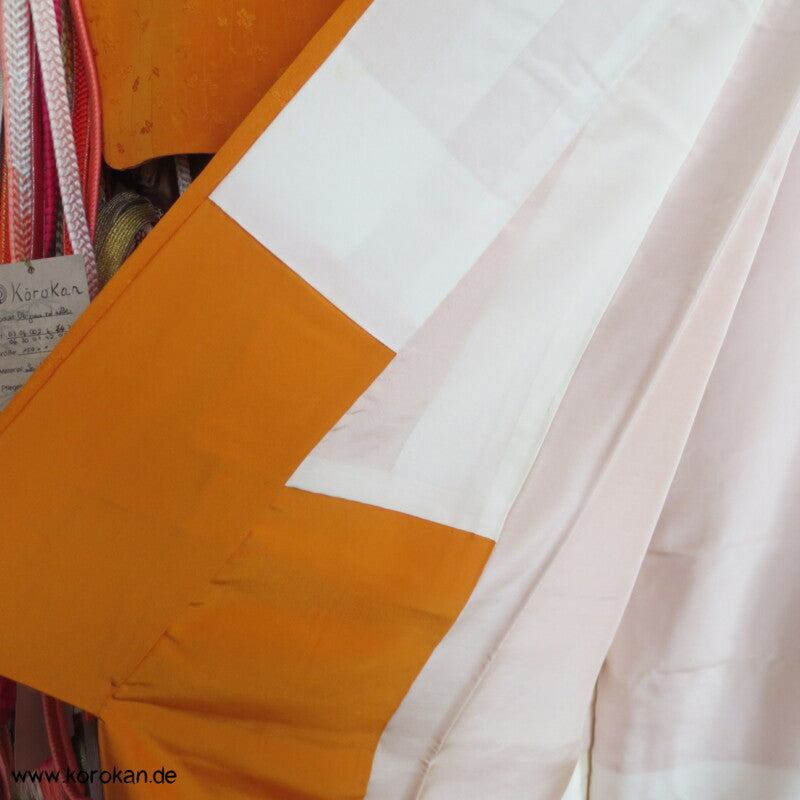 gewebten Zweige goldoranger Iromuji einfarbiger Seiden Kimono