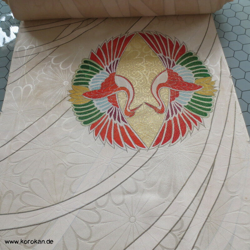 Araihari Furisode Kranich Seidendamast mit Stickerei