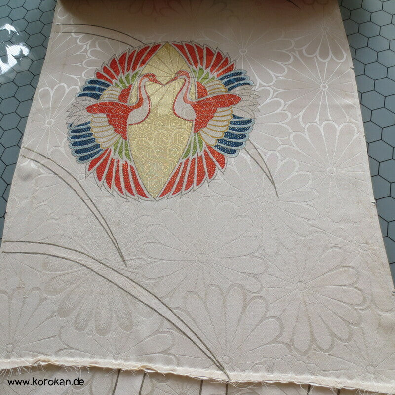 Araihari Furisode Kranich Seidendamast mit Stickerei