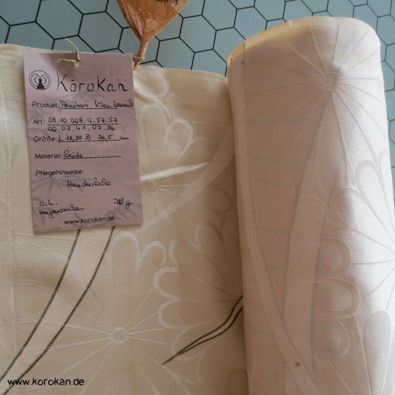 Araihari Furisode Kranich Seidendamast mit Stickerei