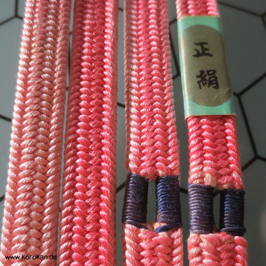 rosa mit blauen Bauchbinden Obijime, Seide