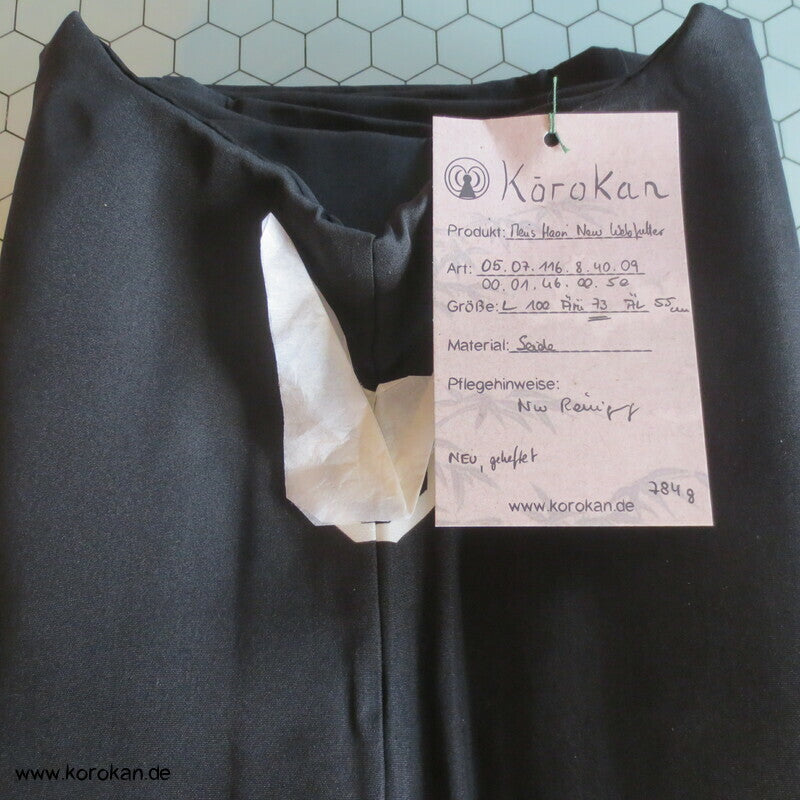 Haori Kimono schwarzer Seidencrepe Jacke, gewebtes Futterbild, 5 Mon