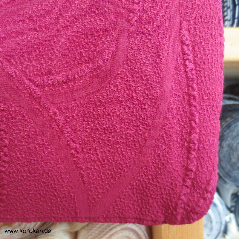 pinkfarbige Seiden Matelassé Mangiku Haori