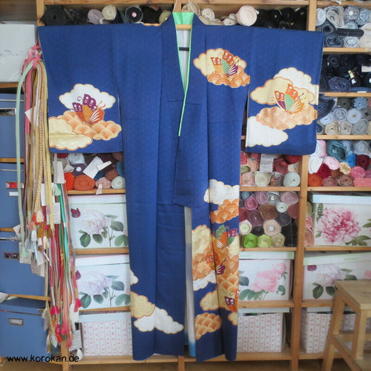Schmetterlingen auf kobaltblau Homongi Kimono, teilbestickt