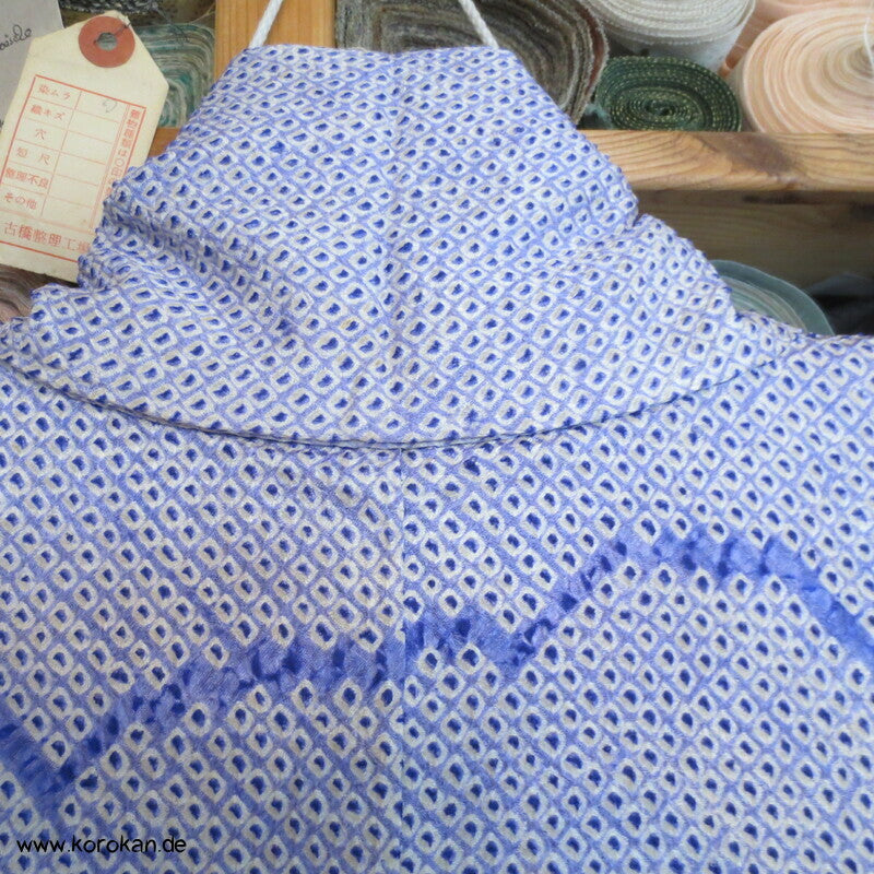 Komon Kimono Full Shibori Seiden Wolken