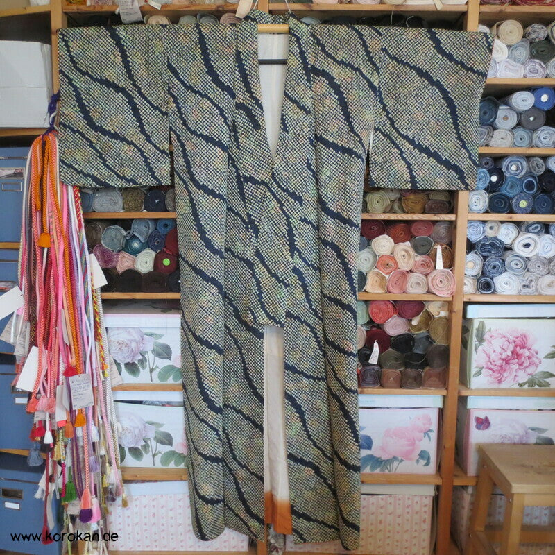 Komon Kimono Full Shibori Seiden Kikko diagonales Tatewaku