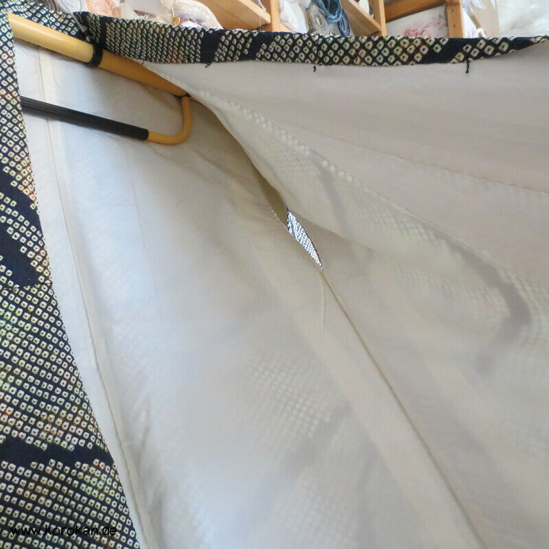 Komon Kimono Full Shibori Seiden Kikko diagonales Tatewaku