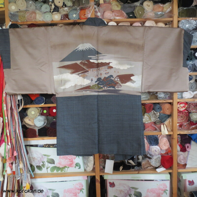 gewebter Fuji San Futter, Kasuri Tsumugi Seiden Haori Jacke