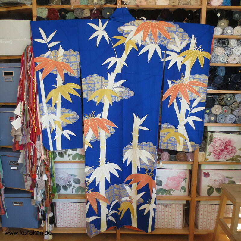 großer Bambus auf kobaltblau Furisode Seiden Kimono