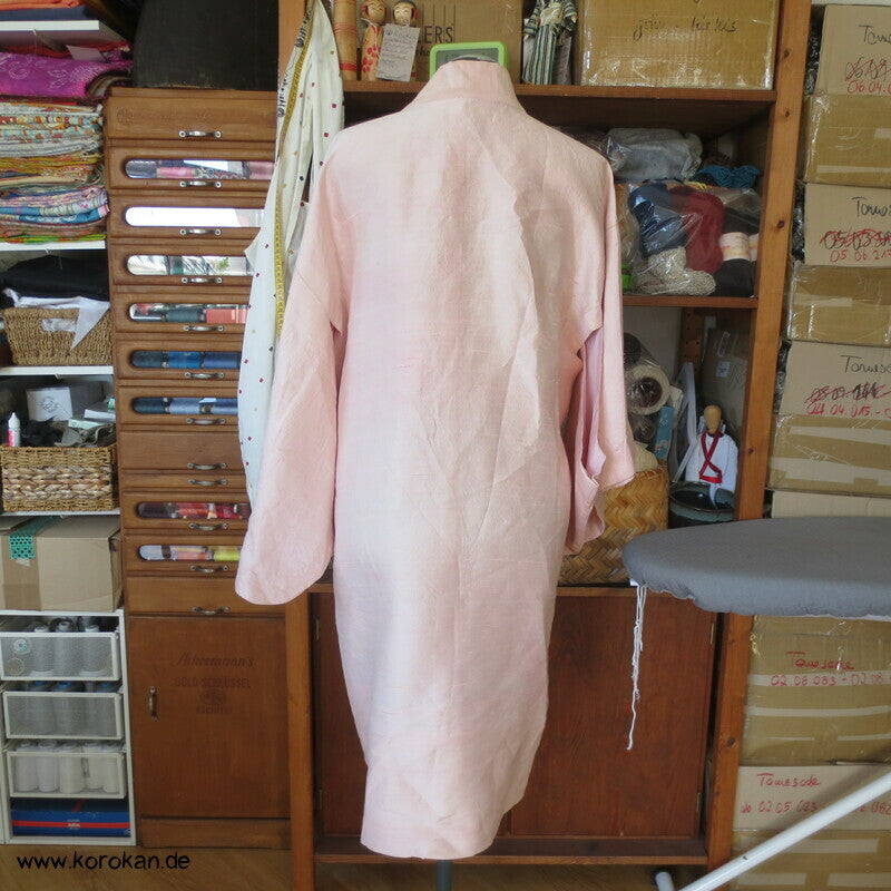 Dochugi Kimono Jacke sakura rosa Wildseiden Tsumugi, lang