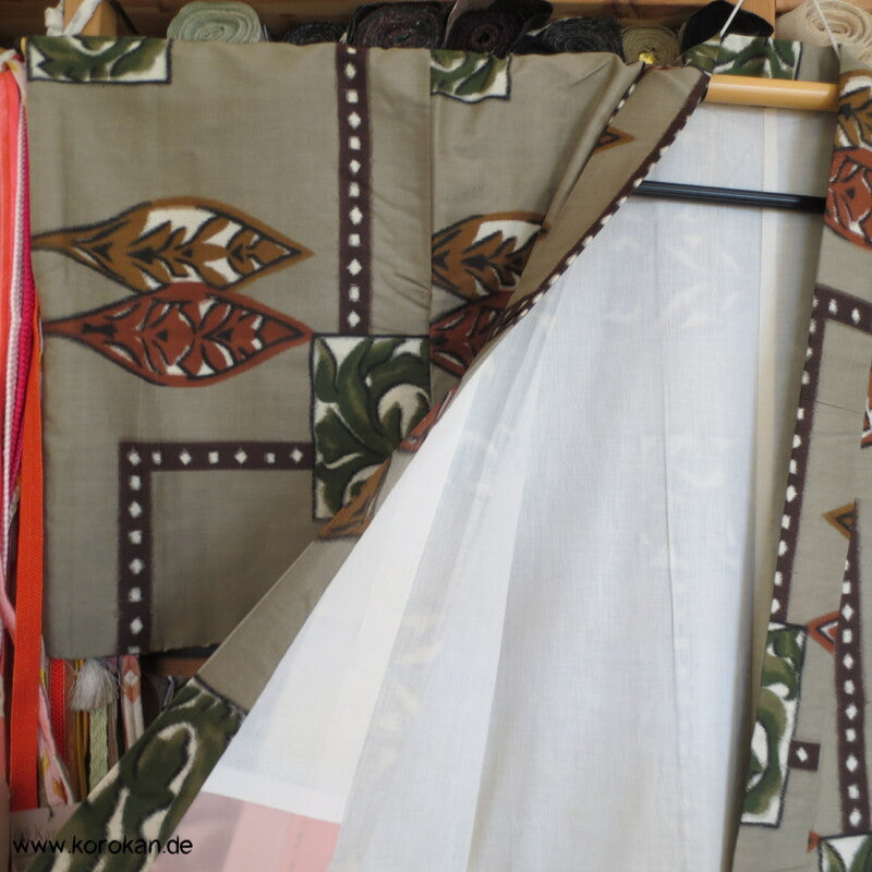 Japan Art Deco Blätter Meisen Seiden Kimono