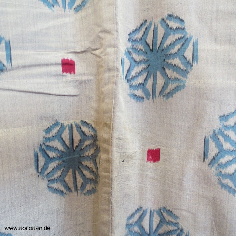 Asanoha Schneeflocken und rote Quadrate Meisen Seiden Kimono