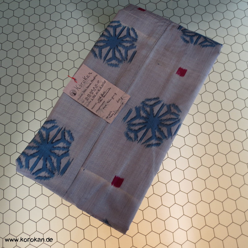 Asanoha Schneeflocken und rote Quadrate Meisen Seiden Kimono
