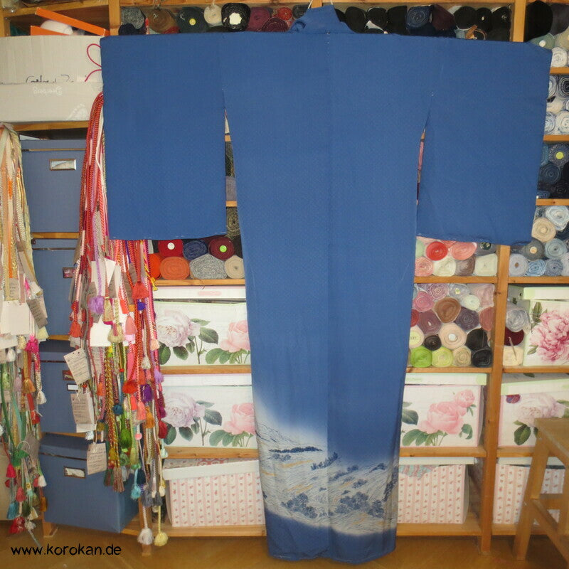Schneelandschaft goldbestickt Irotomesode Kimono Seiden Karieba