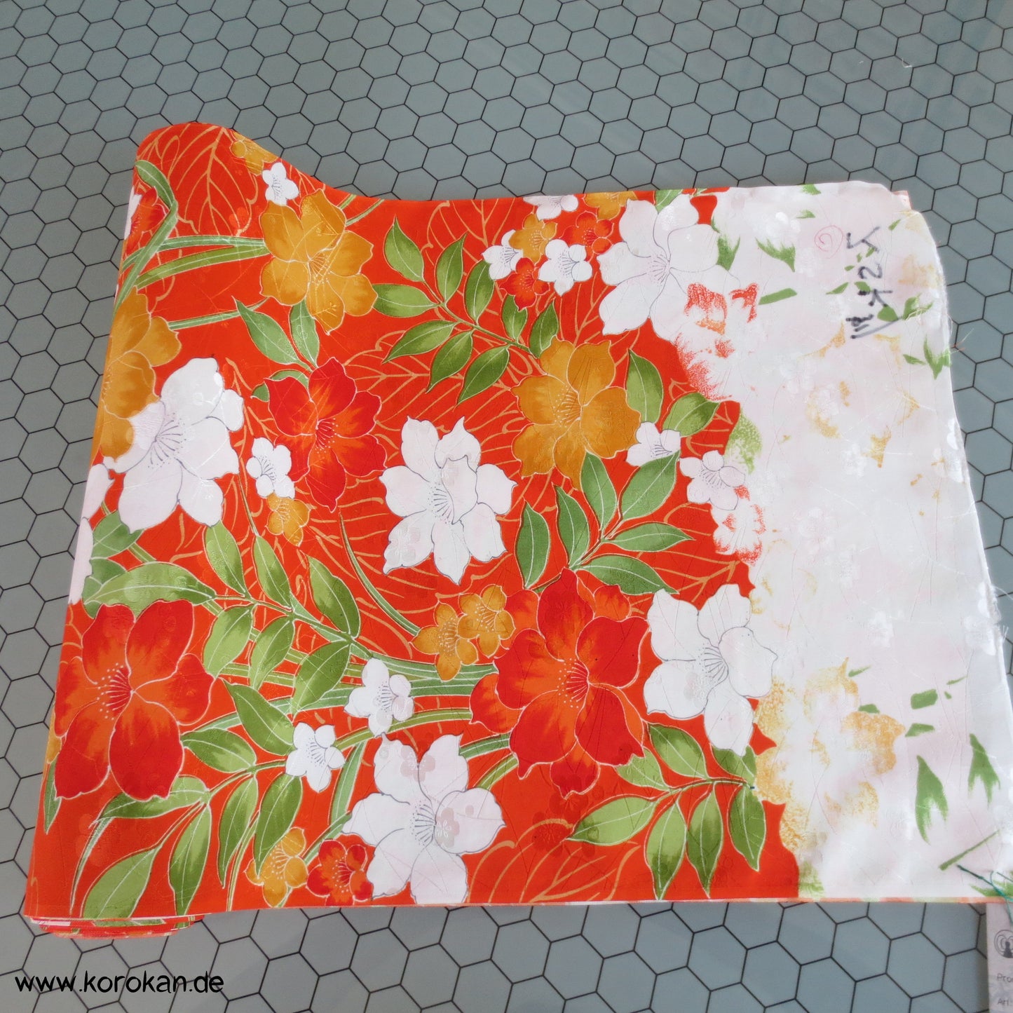 bunte Blumen Polyester Kimono Damast