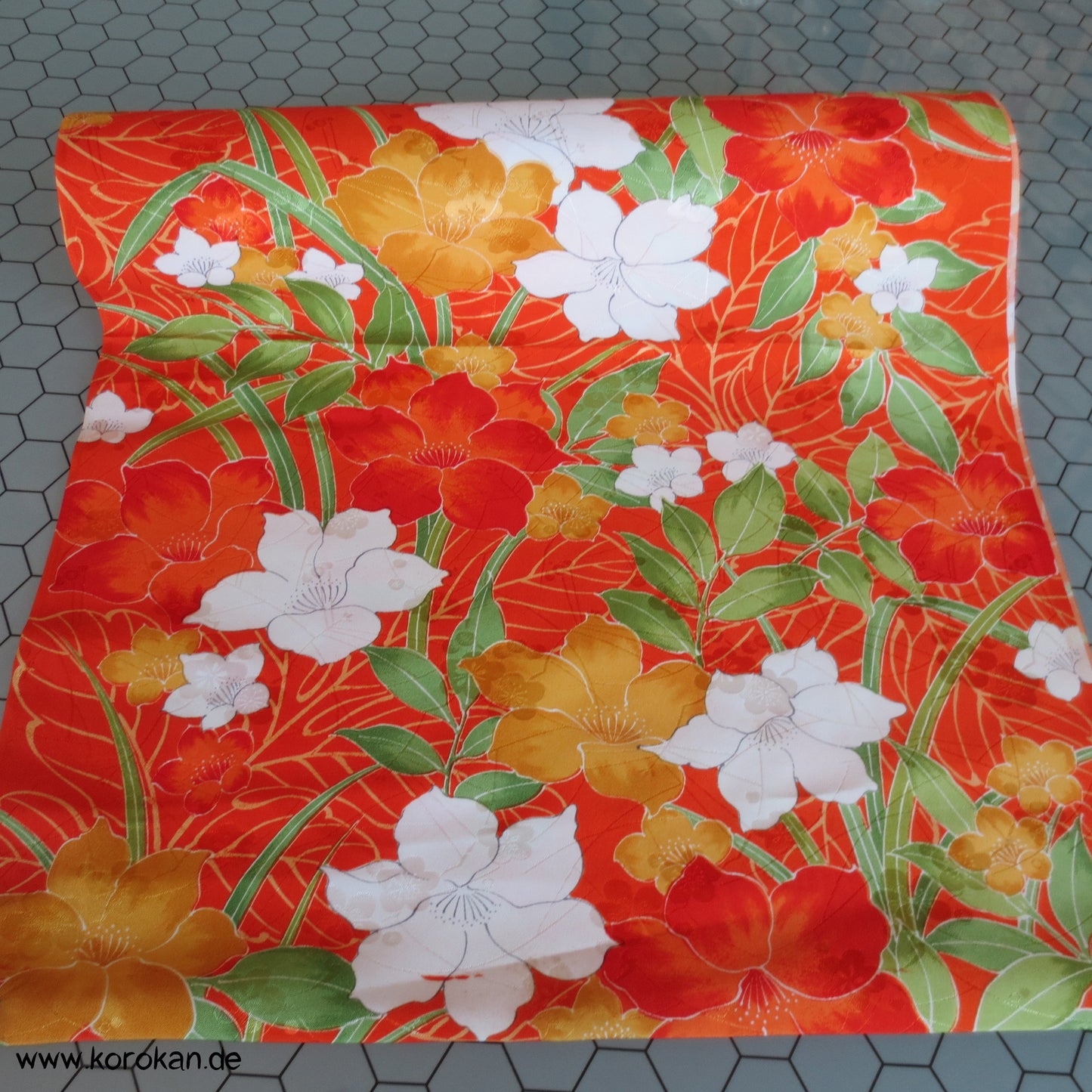 bunte Blumen Polyester Kimono Damast