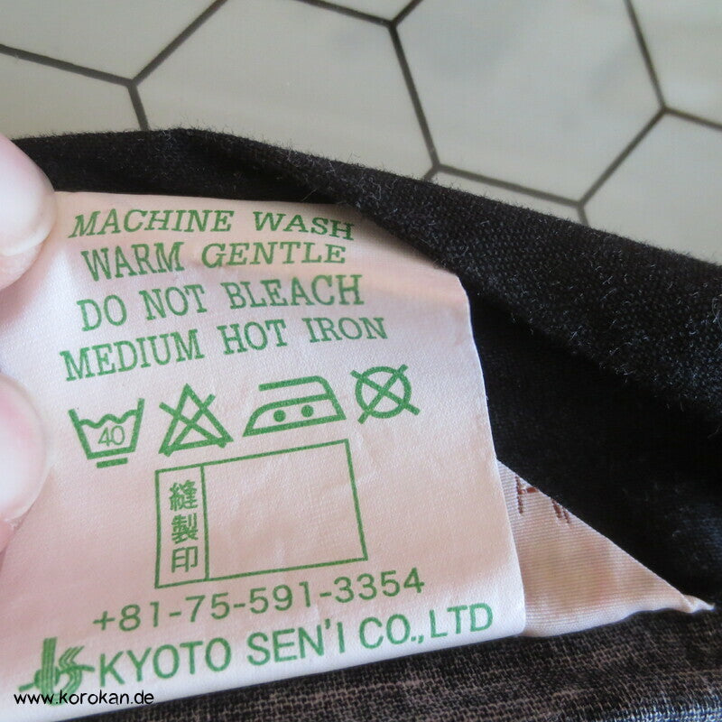 kurzer breiter Ume und Kraniche Yukata