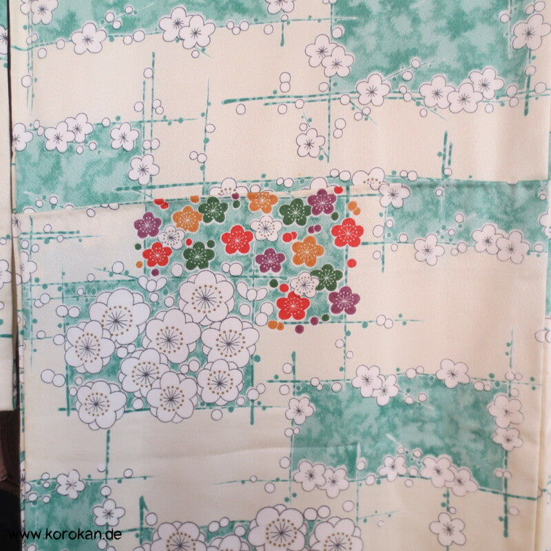 bunte Ume Pflaumen Blüten Komon Kimono