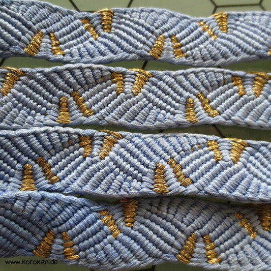 hellblaugoldnes Muschelwellenmuster Obijime, Seide / Lurex