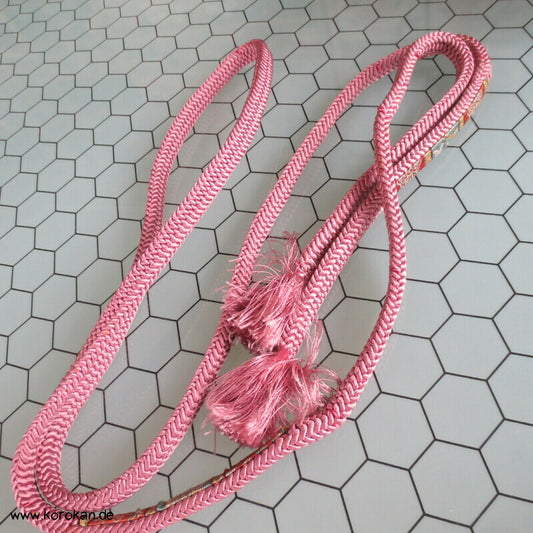 rosa mit aufgenähtem Brokat Obijime, Seide