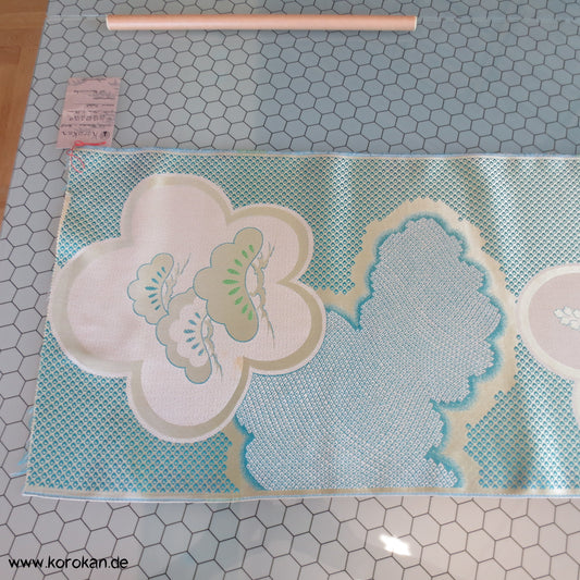 Hitta Paulownia Pinien Brokat Stoff, für Obi oder Kimono