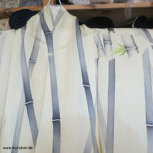 Bambus auf Seidensatinstreifen Komon Kimono