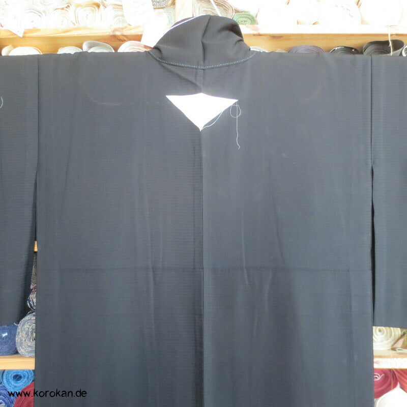 Mofuku 5 Mon formeller Kimono aus Rho gewebter Seide