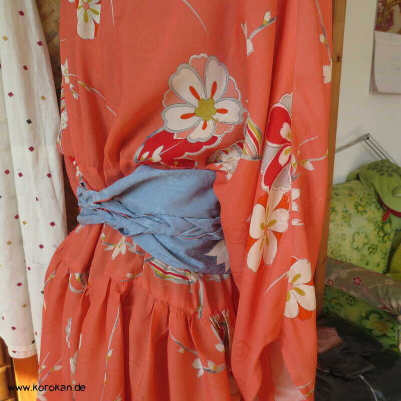 Japan Kimono Seiden Upcycling Kleid, Blütenzweige Crepe, Gr. XL