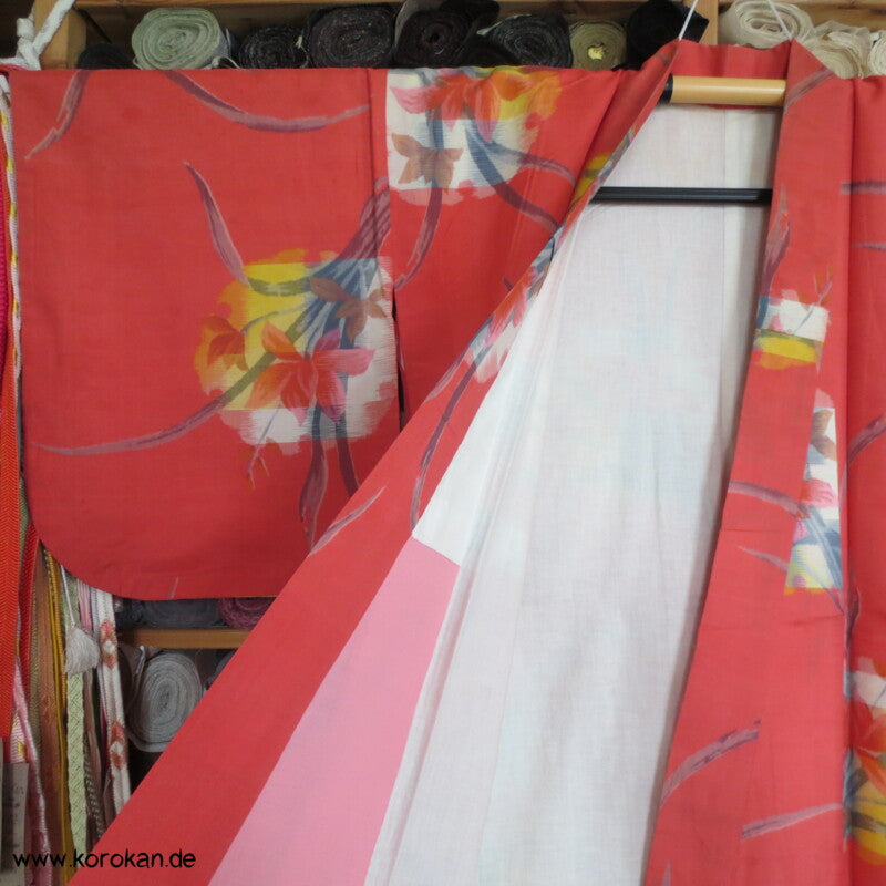 Japan Art Deco azalee mit Iris in Kreisen Meisen Seiden Kimono