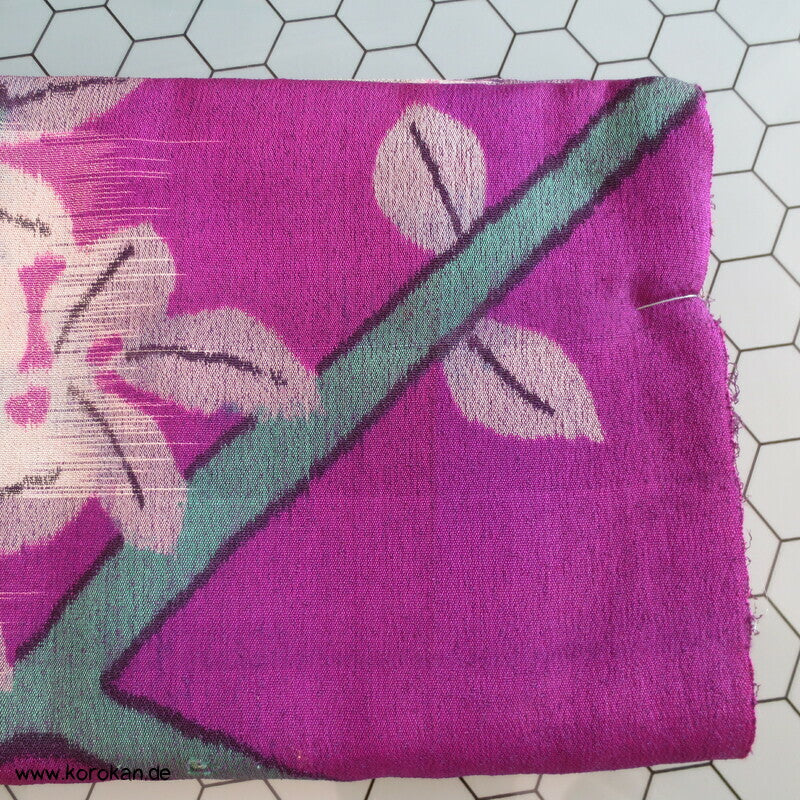 Japan Art Deco Kamelien mint - lila Araihari Meisen Seide
