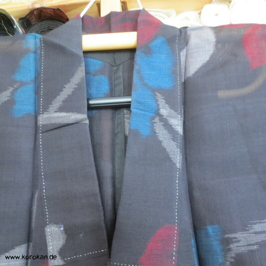 Japan Art Deco Sha Meisen Seiden Arabesken Kasuri Blätter Hitoe Kimono