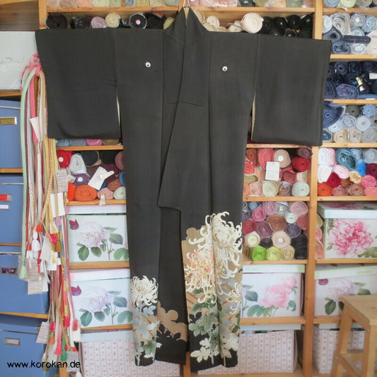 Crazy Chrysanthemen antiker Tomesode Kimono