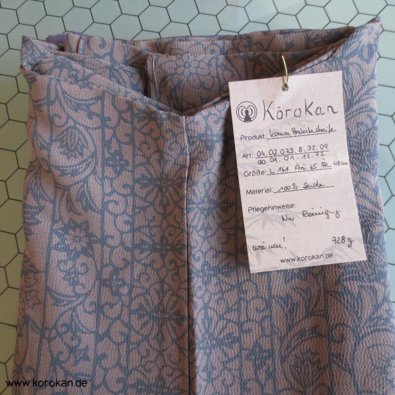 Arabesken Streifen, taupe - blaugrau Komon Kimono