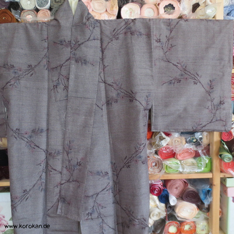 japanischer Zweige Kasuri Tsumugi Seiden Alltags Kimono